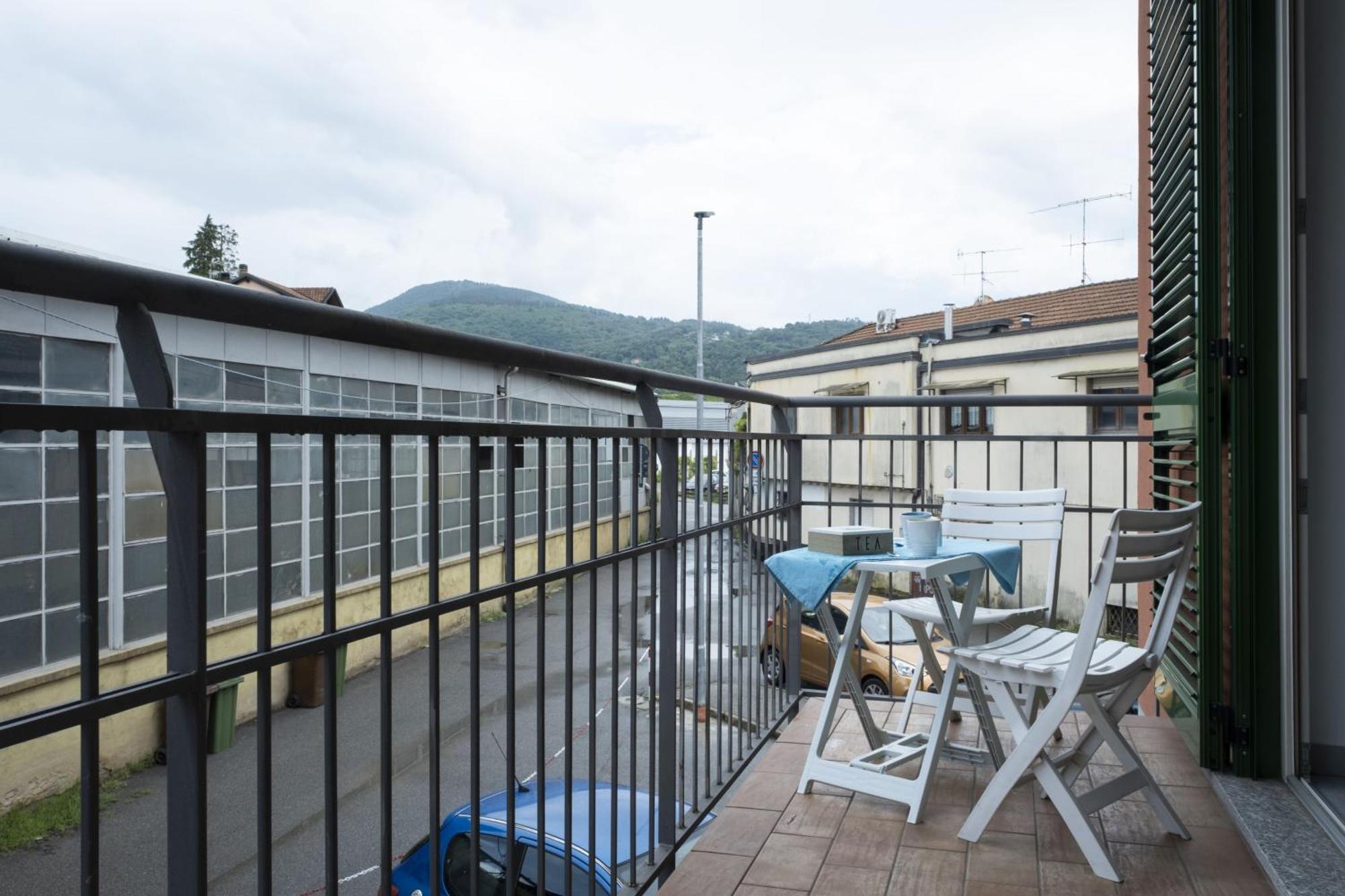 Appartamento Clalia Luino Buitenkant foto